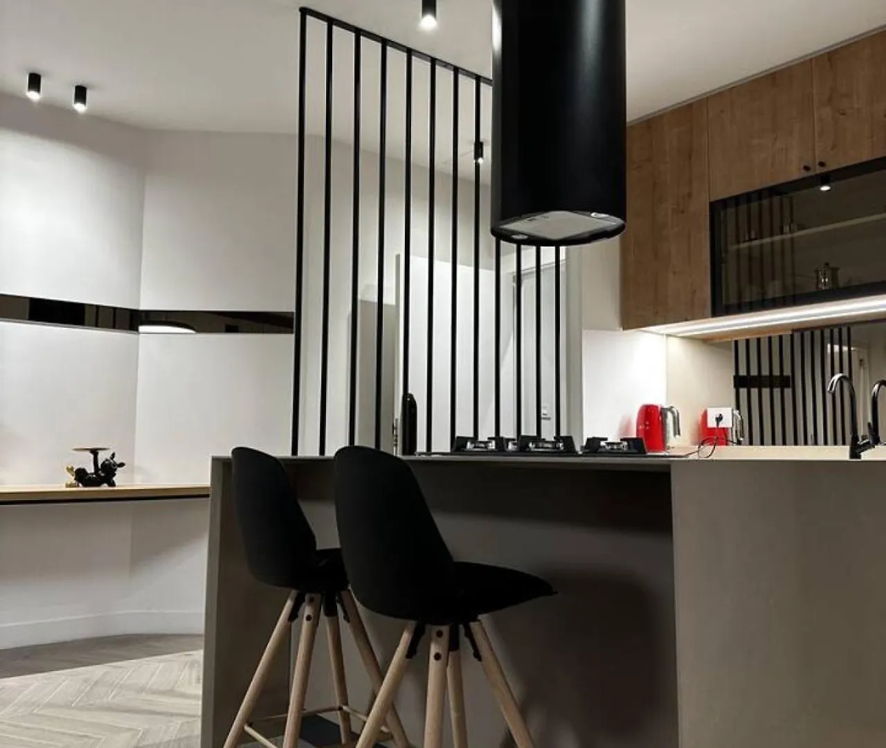 Sol, 1Br Gemmayze Beirut
